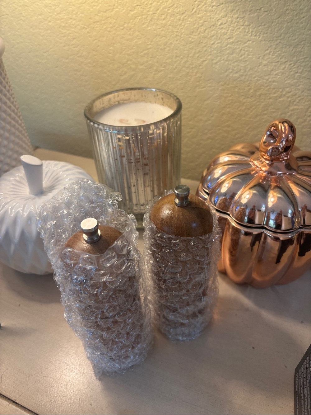 Wooden Salt and Pepper Mills - Natural Brown